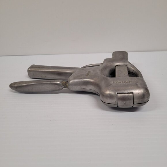 Vintage Krakall Nutcracker Stainless Mid Century Modern Ray Pistol Gun Style - Picture 5 of 5